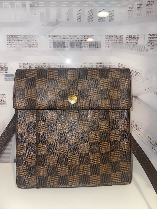 Louis Vuitton Handbags - Authentic Vintage Louis Vuitton Damier Ebene Brown Crossbody Gold Hardware Snap